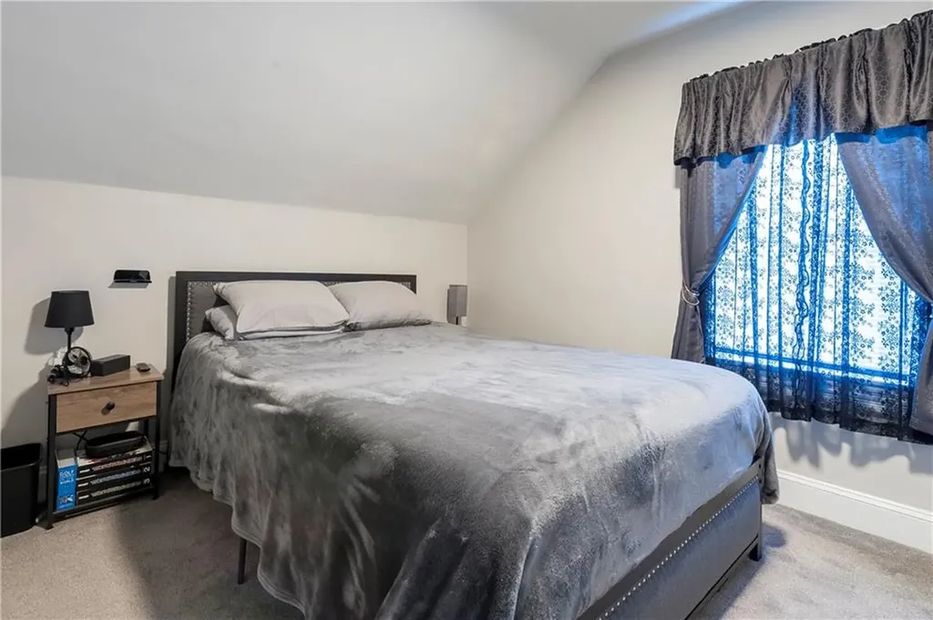 76 Irving Avenue East Providence RI 02914