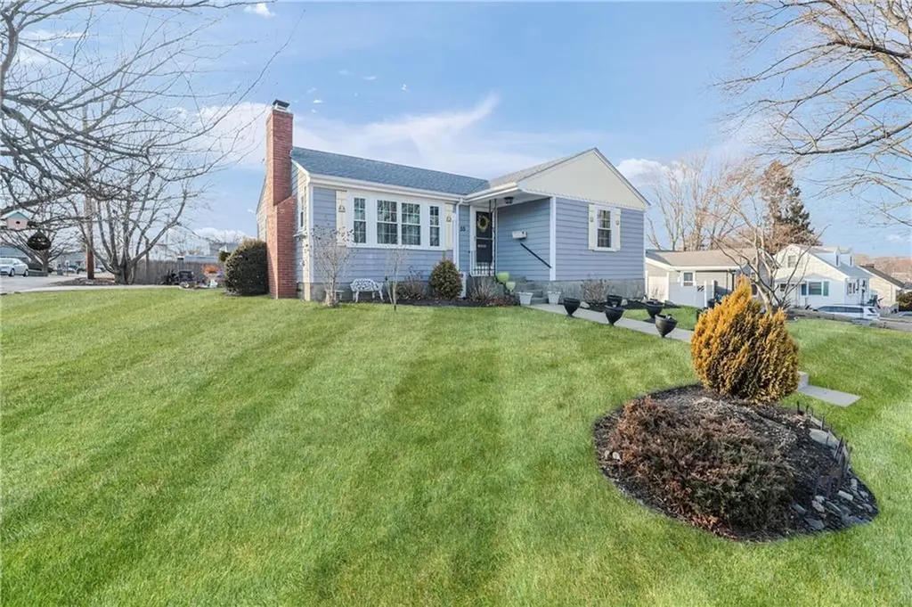 55 Moorland Avenue East Providence RI 02914