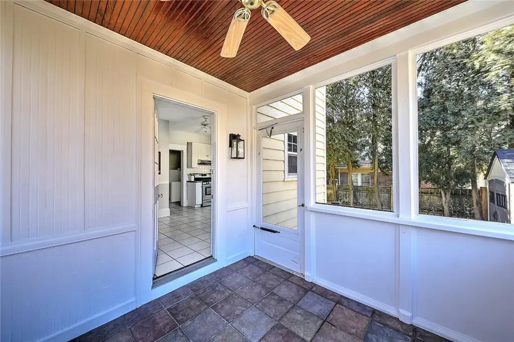 16 Elmway Street Providence RI 02906