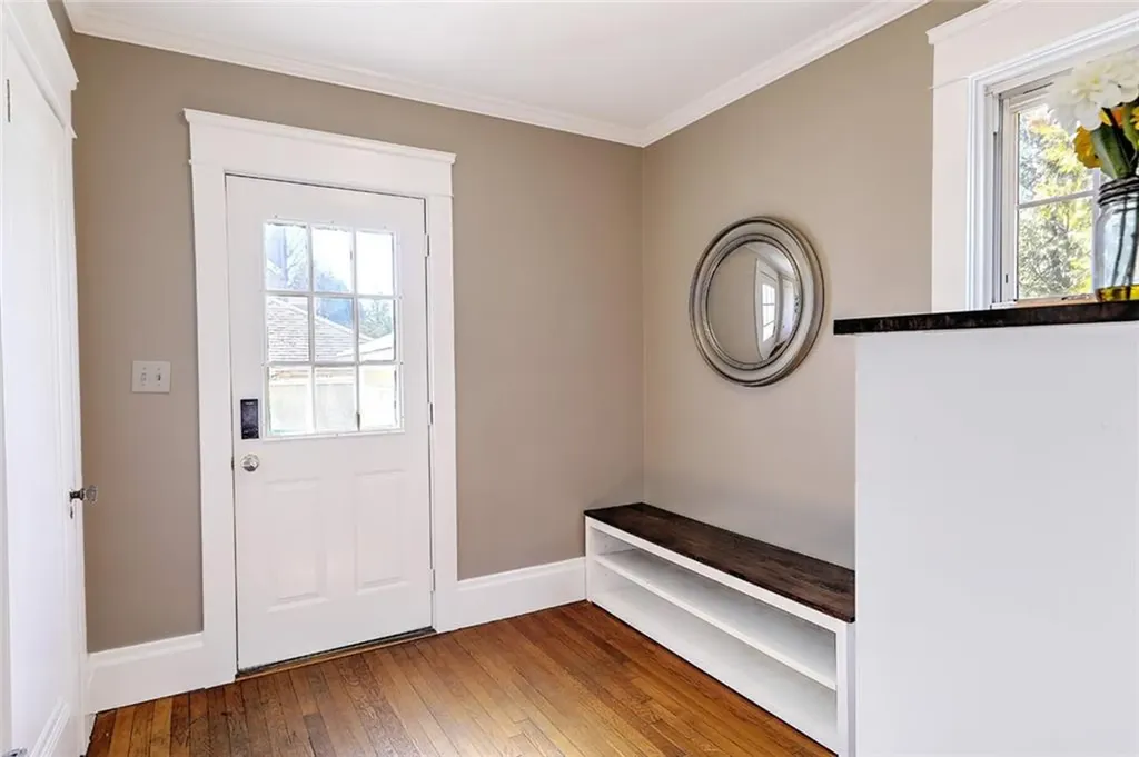 16 Elmway Street Providence RI 02906