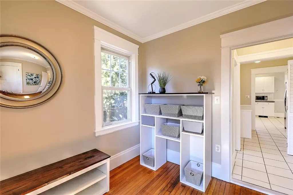 16 Elmway Street Providence RI 02906