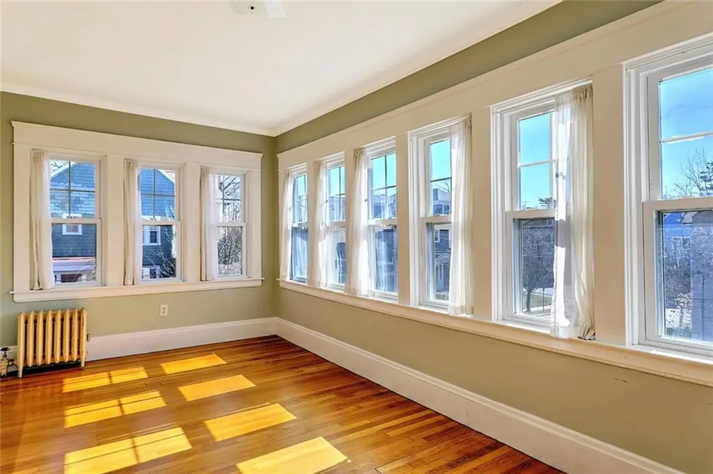 16 Elmway Street Providence RI 02906