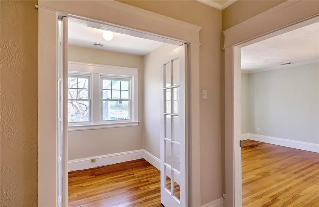 16 Elmway Street Providence RI 02906