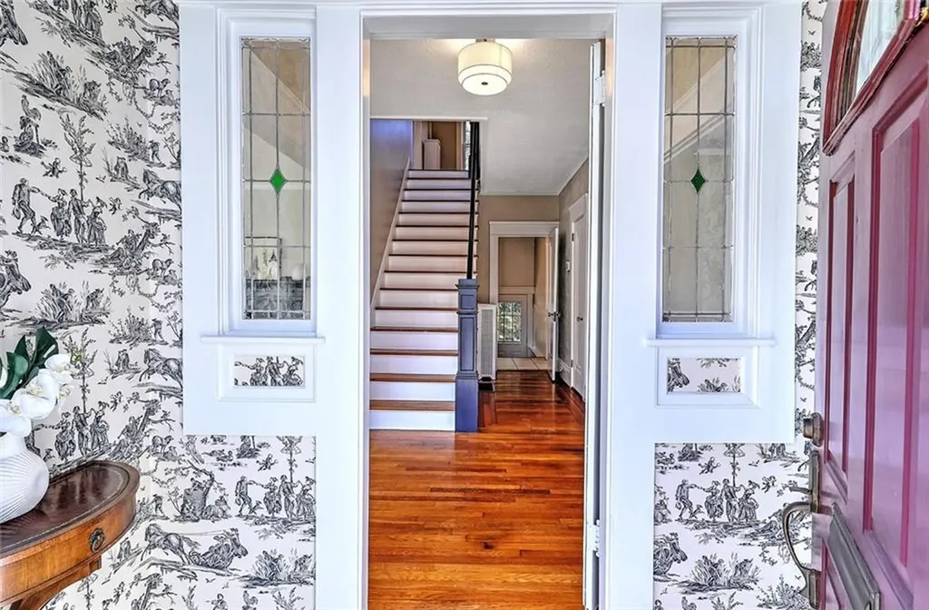 16 Elmway Street Providence RI 02906
