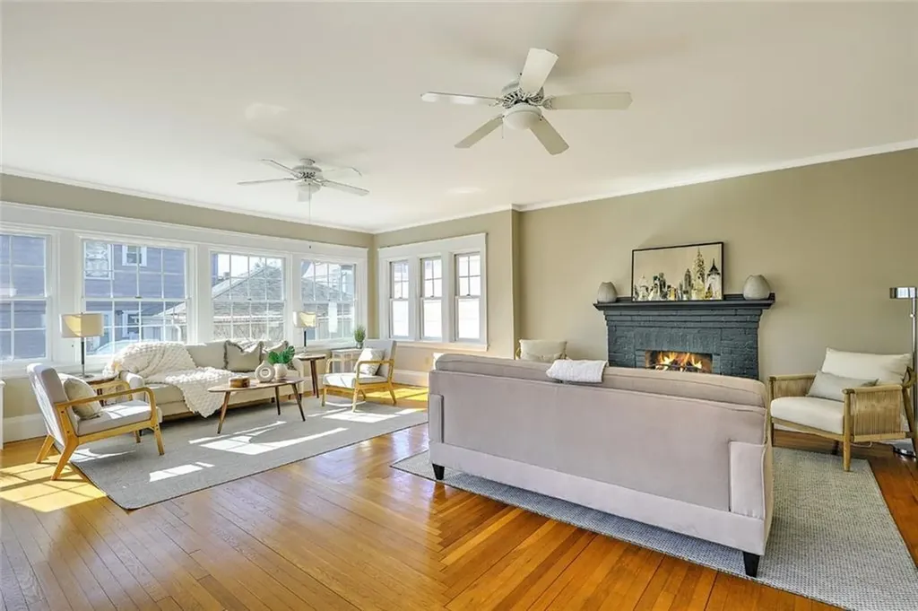 16 Elmway Street Providence RI 02906