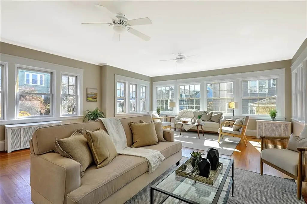 16 Elmway Street Providence RI 02906