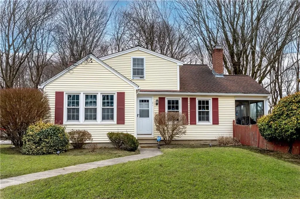 21 Manville Hill Road Cumberland RI 02864