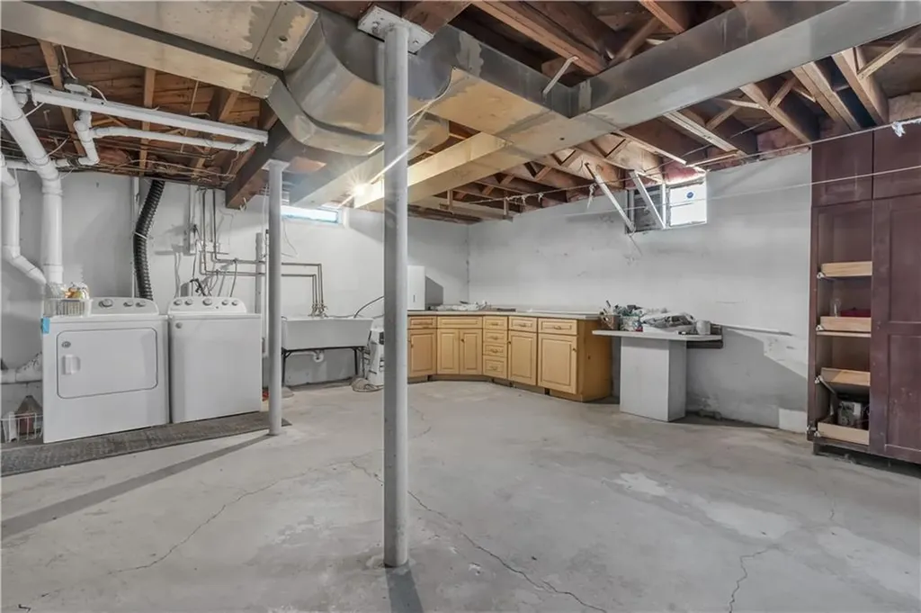 21 Manville Hill Road Cumberland RI 02864