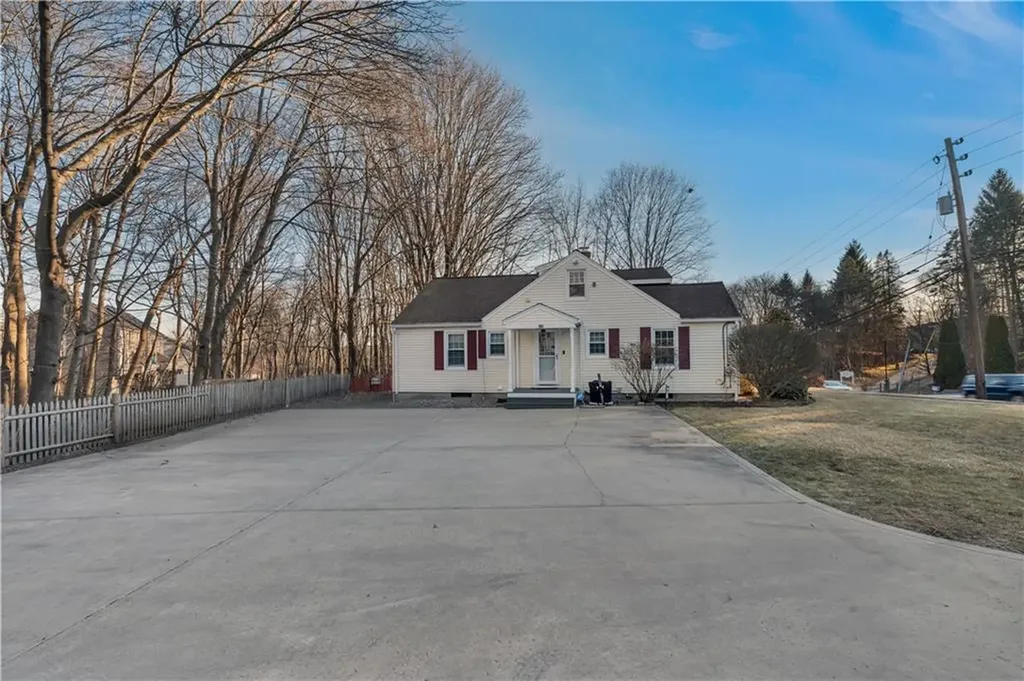 21 Manville Hill Road Cumberland RI 02864