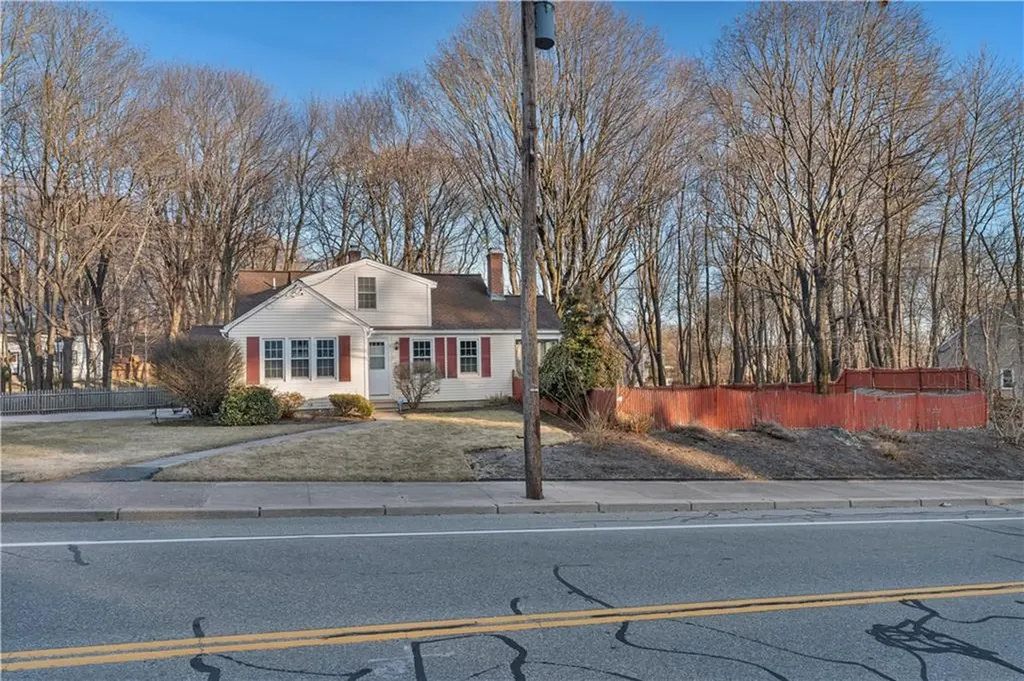 21 Manville Hill Road Cumberland RI 02864