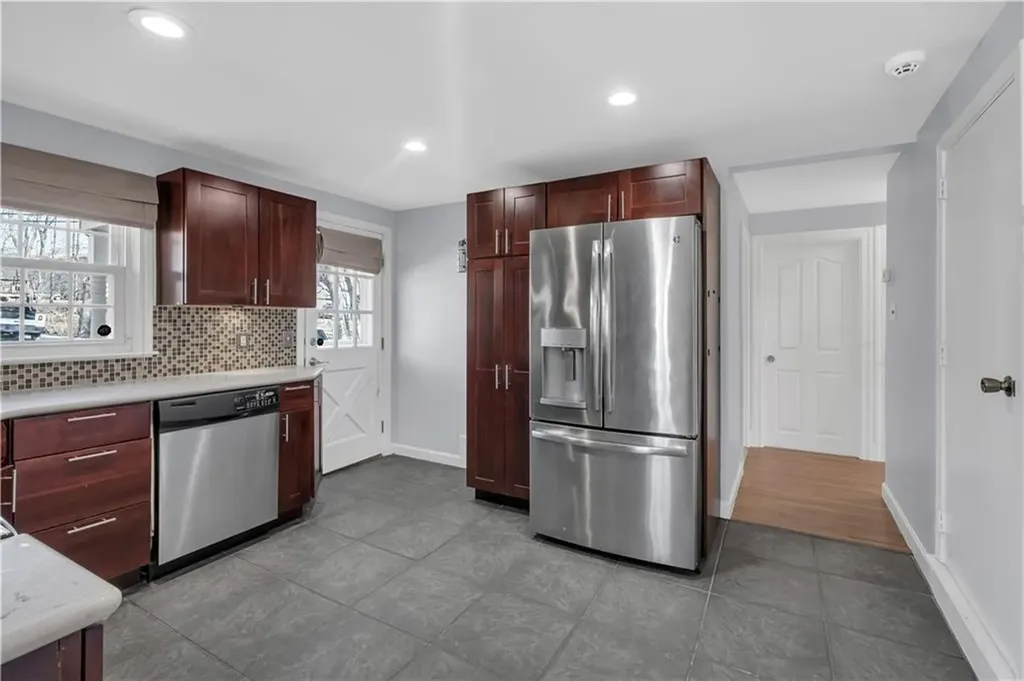 21 Manville Hill Road Cumberland RI 02864