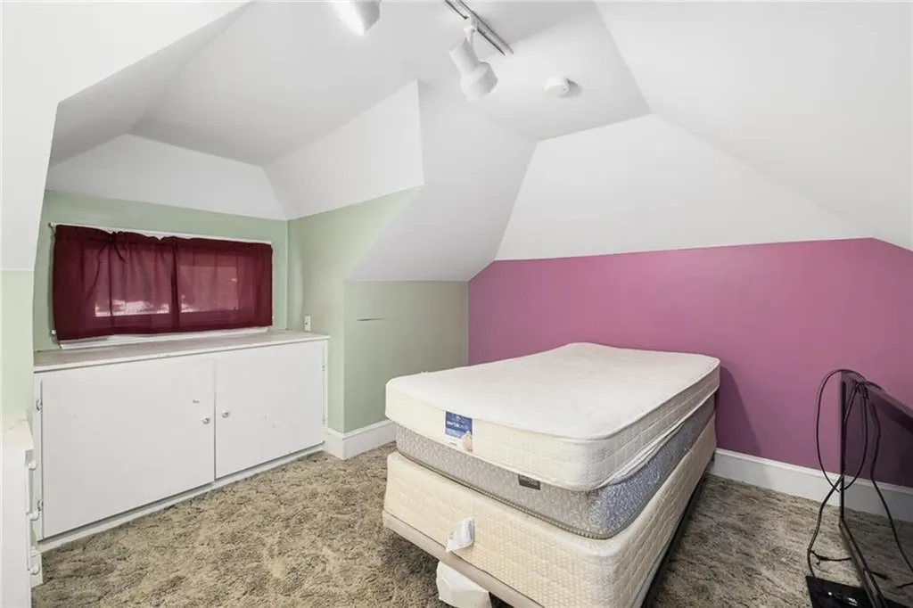 355 Evergreen Street Pawtucket RI 02861