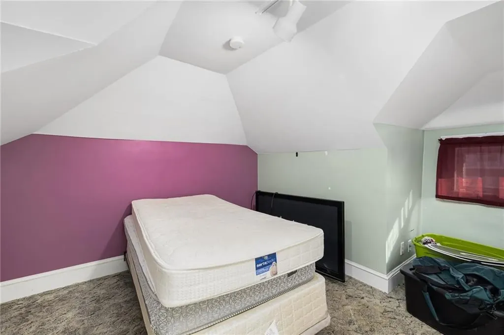 355 Evergreen Street Pawtucket RI 02861