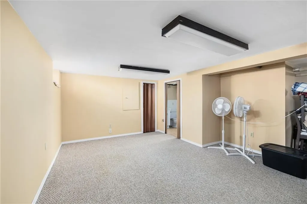 355 Evergreen Street Pawtucket RI 02861