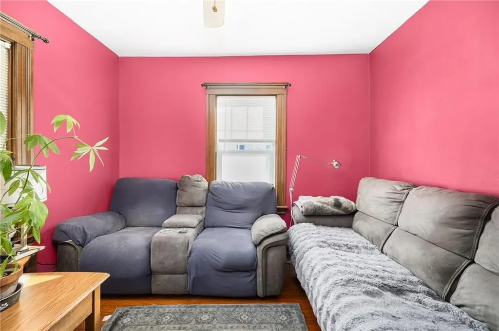 355 Evergreen Street Pawtucket RI 02861