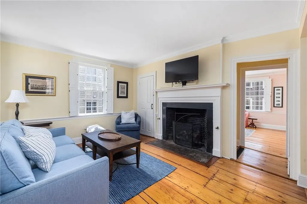 26 Thames Street Newport RI 02840