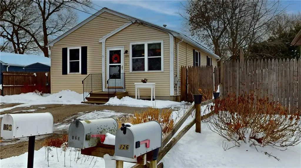 120 Pinehurst Avenue Warwick RI 02889