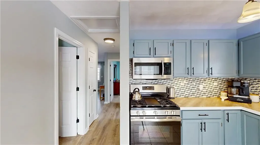 120 Pinehurst Avenue Warwick RI 02889