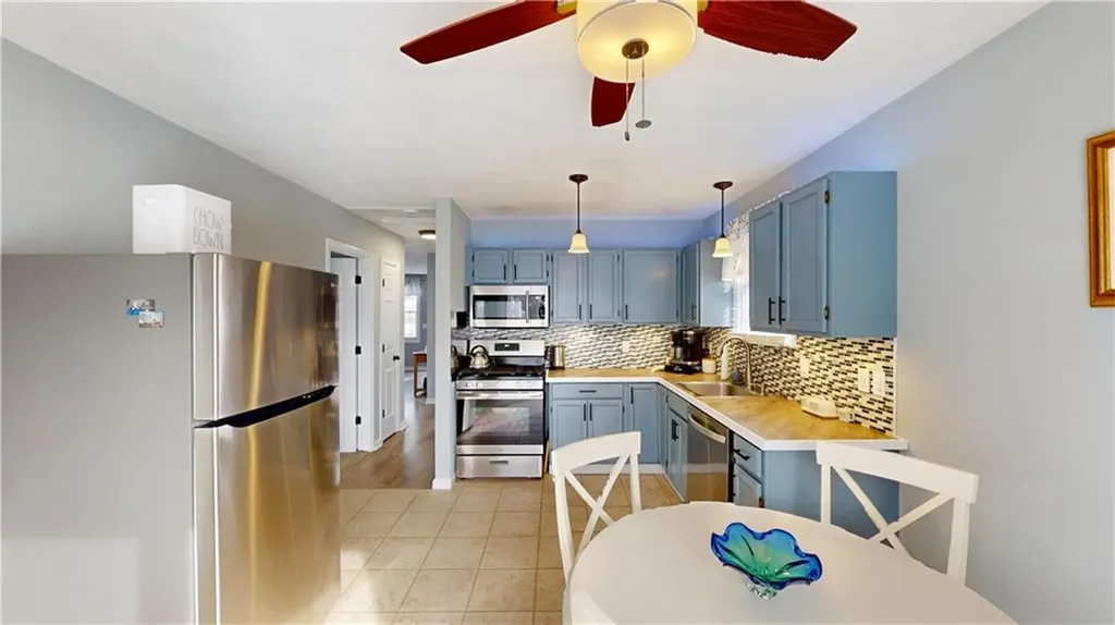 120 Pinehurst Avenue Warwick RI 02889