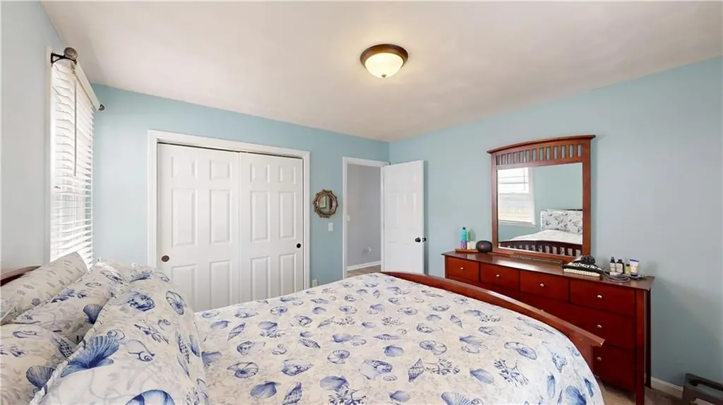 120 Pinehurst Avenue Warwick RI 02889