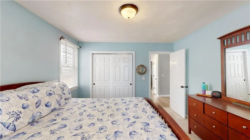 120 Pinehurst Avenue Warwick RI 02889