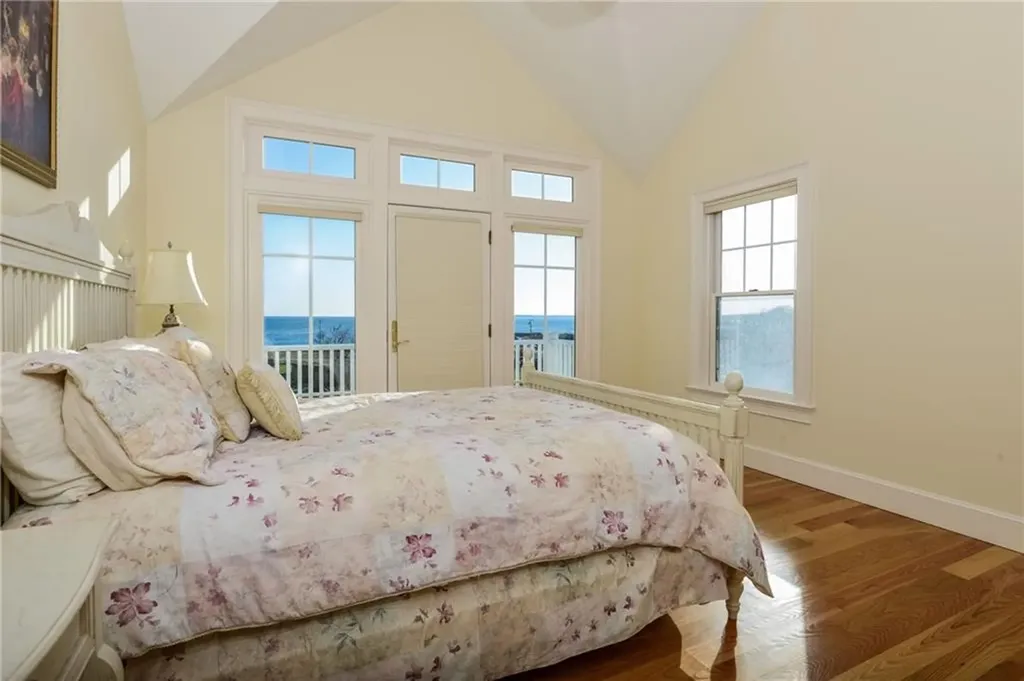 41 Castle Hill Avenue Newport RI 02840
