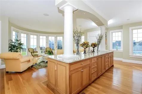 41 Castle Hill Avenue Newport RI 02840