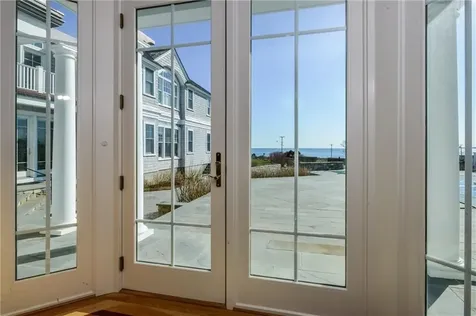 41 Castle Hill Avenue Newport RI 02840