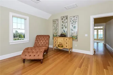 41 Castle Hill Avenue Newport RI 02840