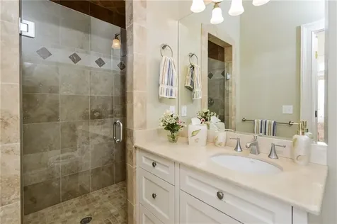 41 Castle Hill Avenue Newport RI 02840