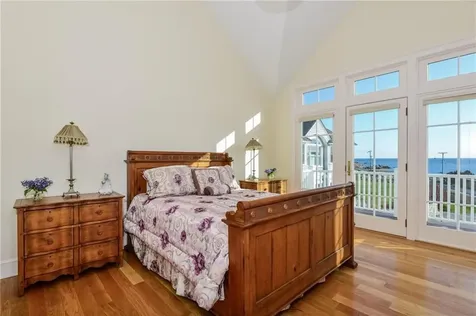 41 Castle Hill Avenue Newport RI 02840