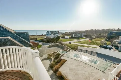 41 Castle Hill Avenue Newport RI 02840