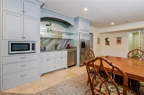 41 Castle Hill Avenue Newport RI 02840