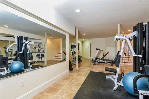 41 Castle Hill Avenue Newport RI 02840