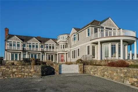 41 Castle Hill Avenue Newport RI 02840