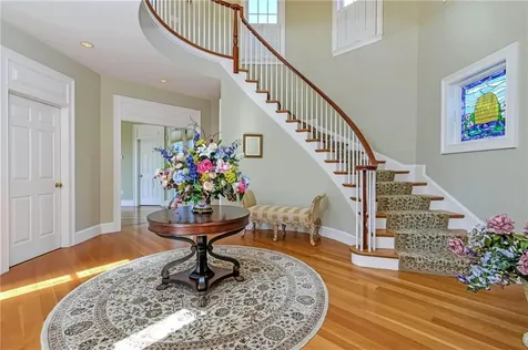 41 Castle Hill Avenue Newport RI 02840