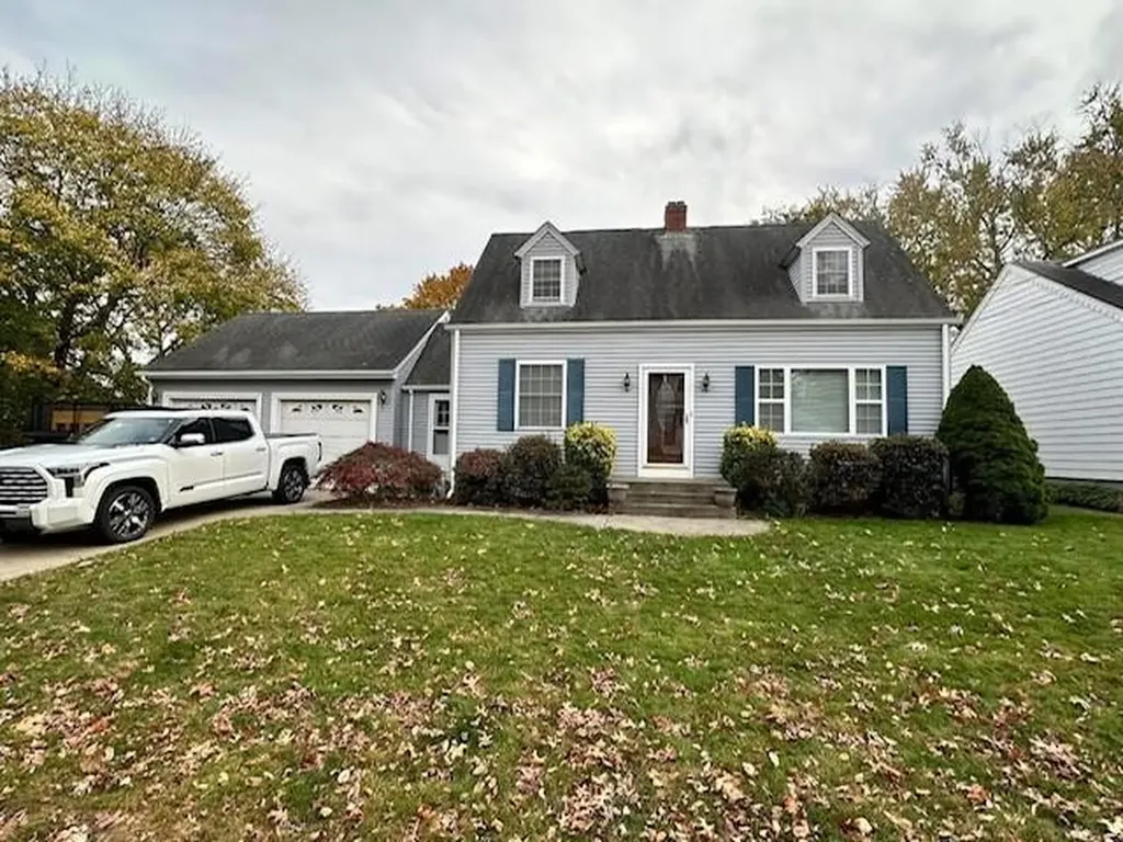 134 Sevilla Avenue Warwick RI 02889