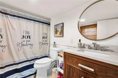 19 Jackson Avenue East Providence RI 02915