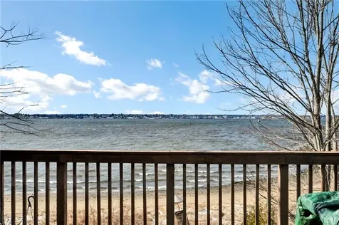 19 Jackson Avenue East Providence RI 02915