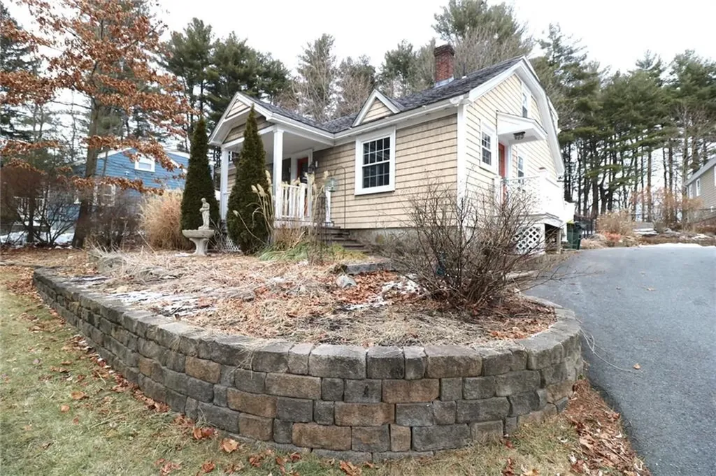 125 Inman Road Burrillville RI 02830