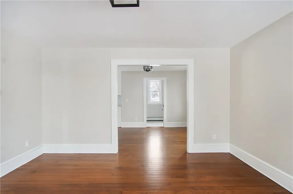 38 West Main Road Portsmouth RI 02871