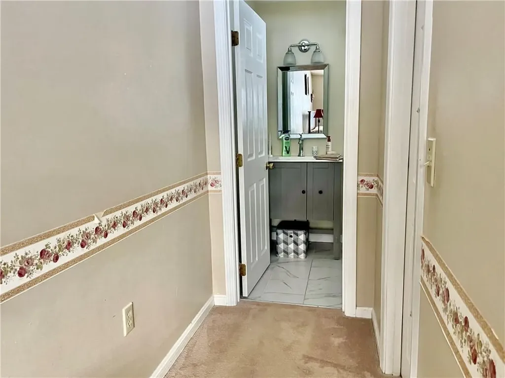 17 Dayna Drive West Greenwich RI 02817