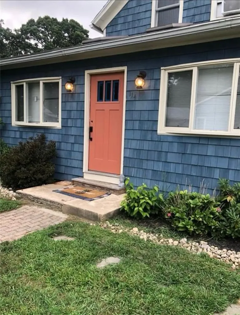 114 Abbott Avenue Warwick RI 02886