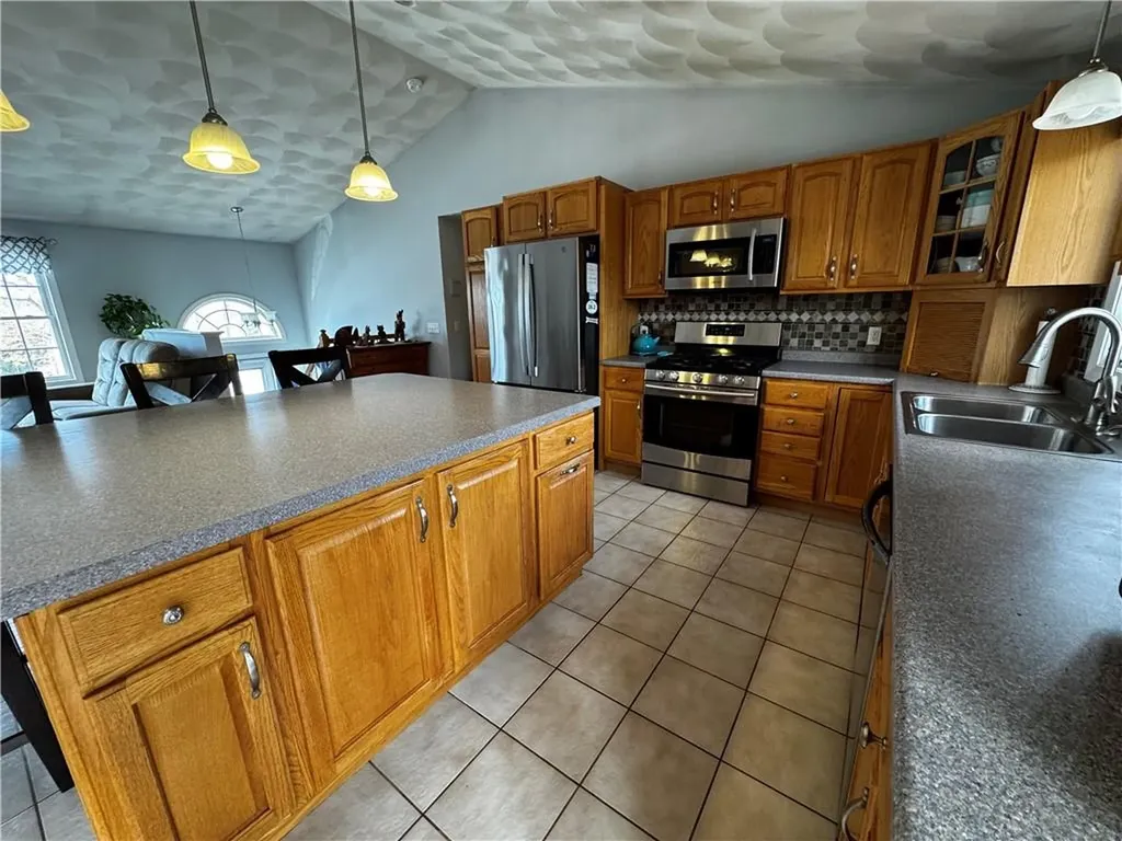 46 Edgewood Avenue Cumberland RI 02864