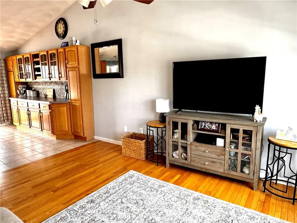 46 Edgewood Avenue Cumberland RI 02864