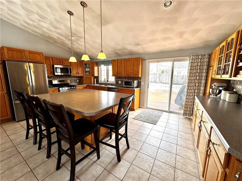 46 Edgewood Avenue Cumberland RI 02864