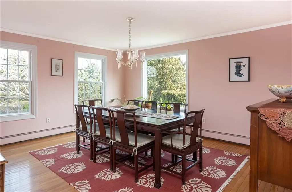 89 Peleg Road Portsmouth RI 02871