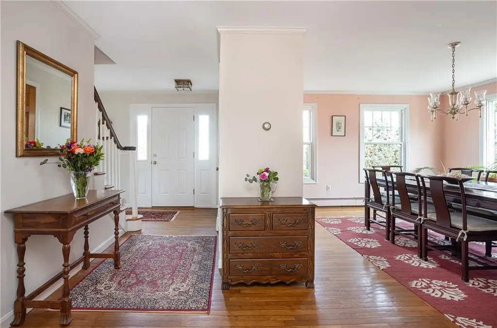 89 Peleg Road Portsmouth RI 02871