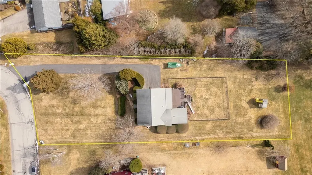 89 Peleg Road Portsmouth RI 02871