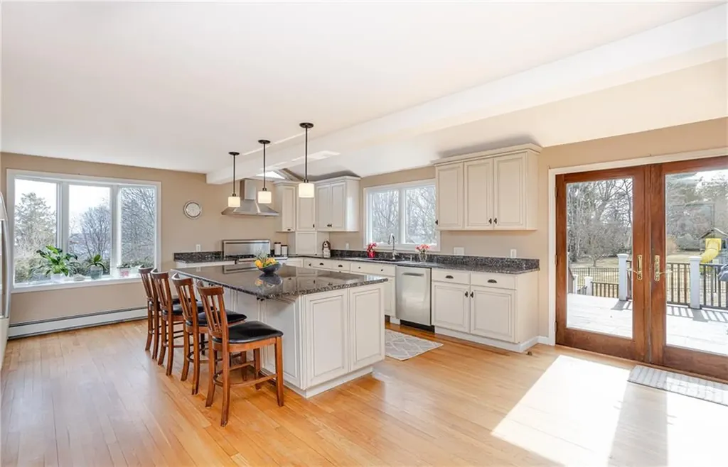 89 Peleg Road Portsmouth RI 02871